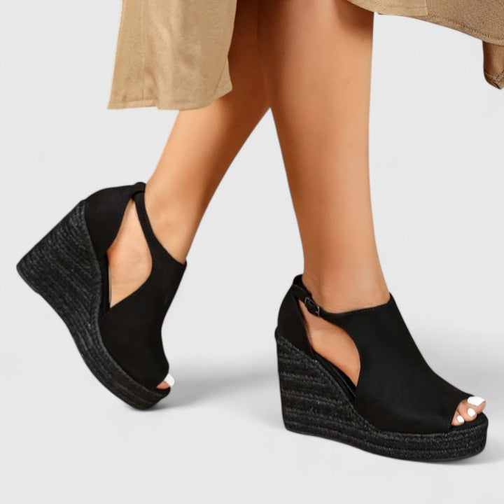 AVA & GRACE VAN™ | Ivy Piece