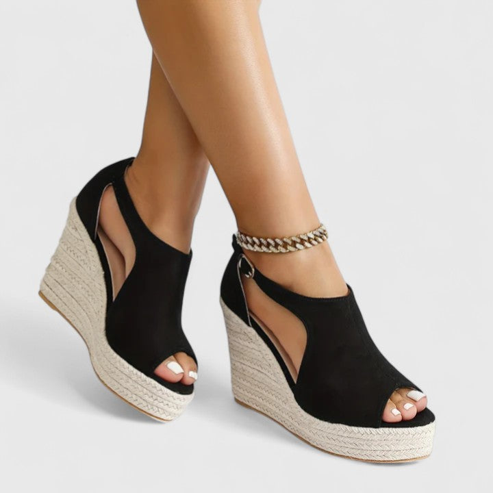 AVA & GRACE VAN™ | Ivy Piece