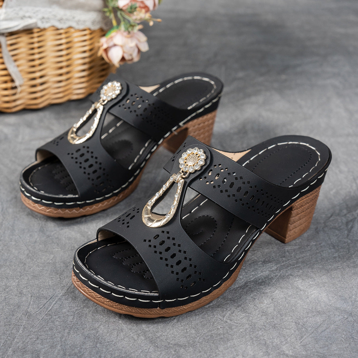 AVA & GRACE VAN™ | June Piece