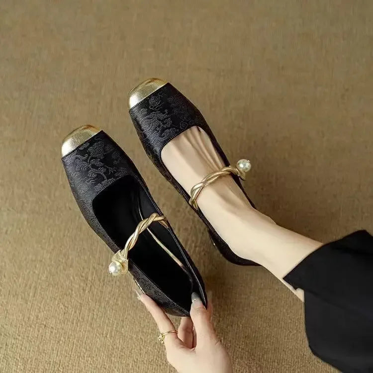 AVA & GRACE VAN™ | Wren Piece