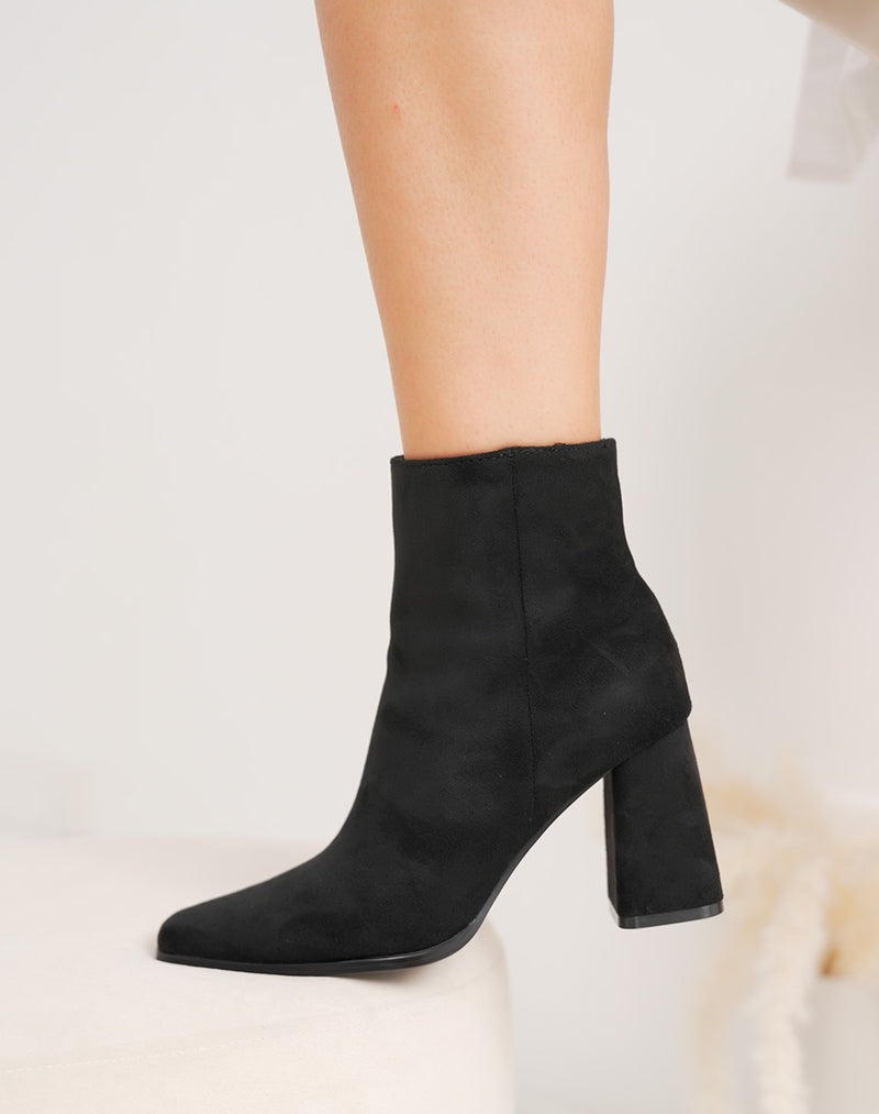 AVA & GRACE VAN™ | Black Suede Ankle Boots with Block Heel and Pointed Toe